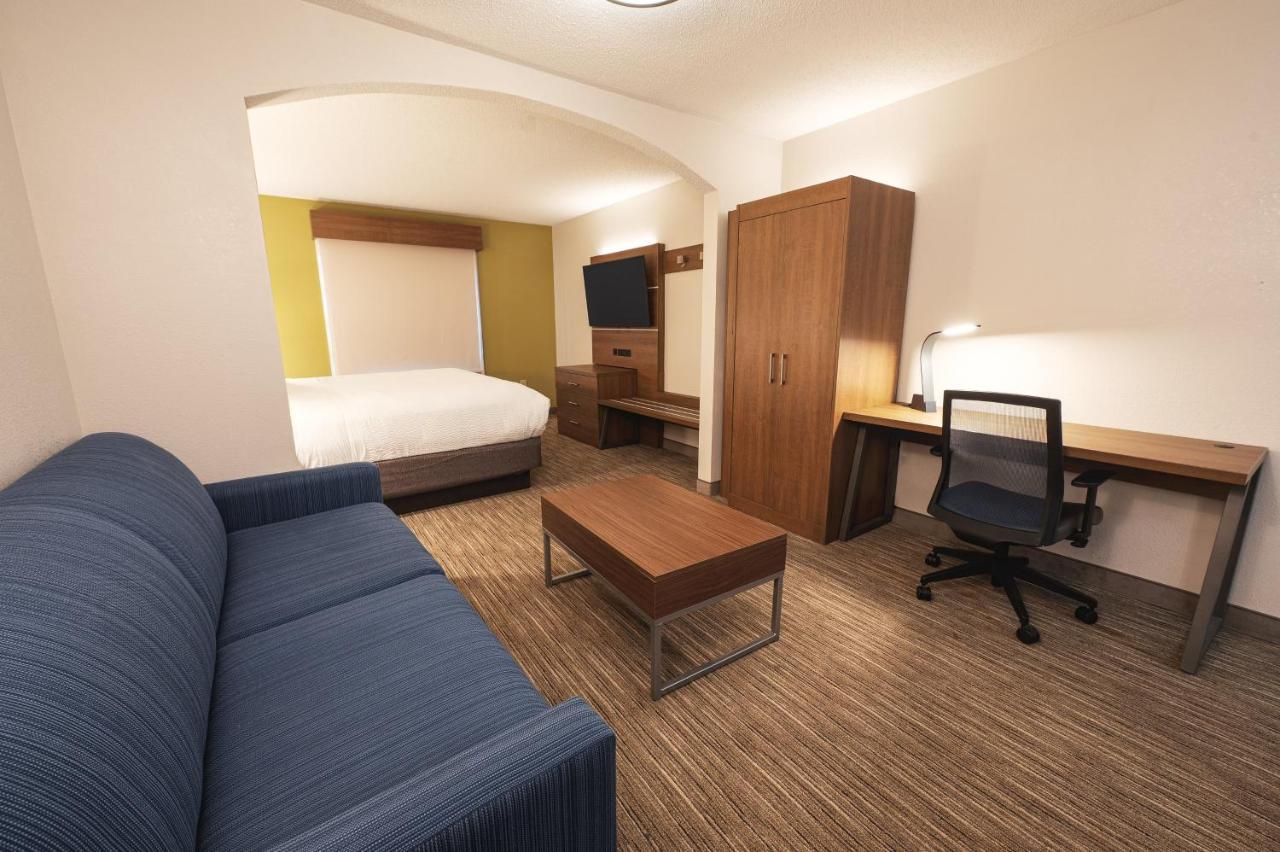 Holiday Inn Express Hotel & Suites Goshen By Ihg Екстериор снимка