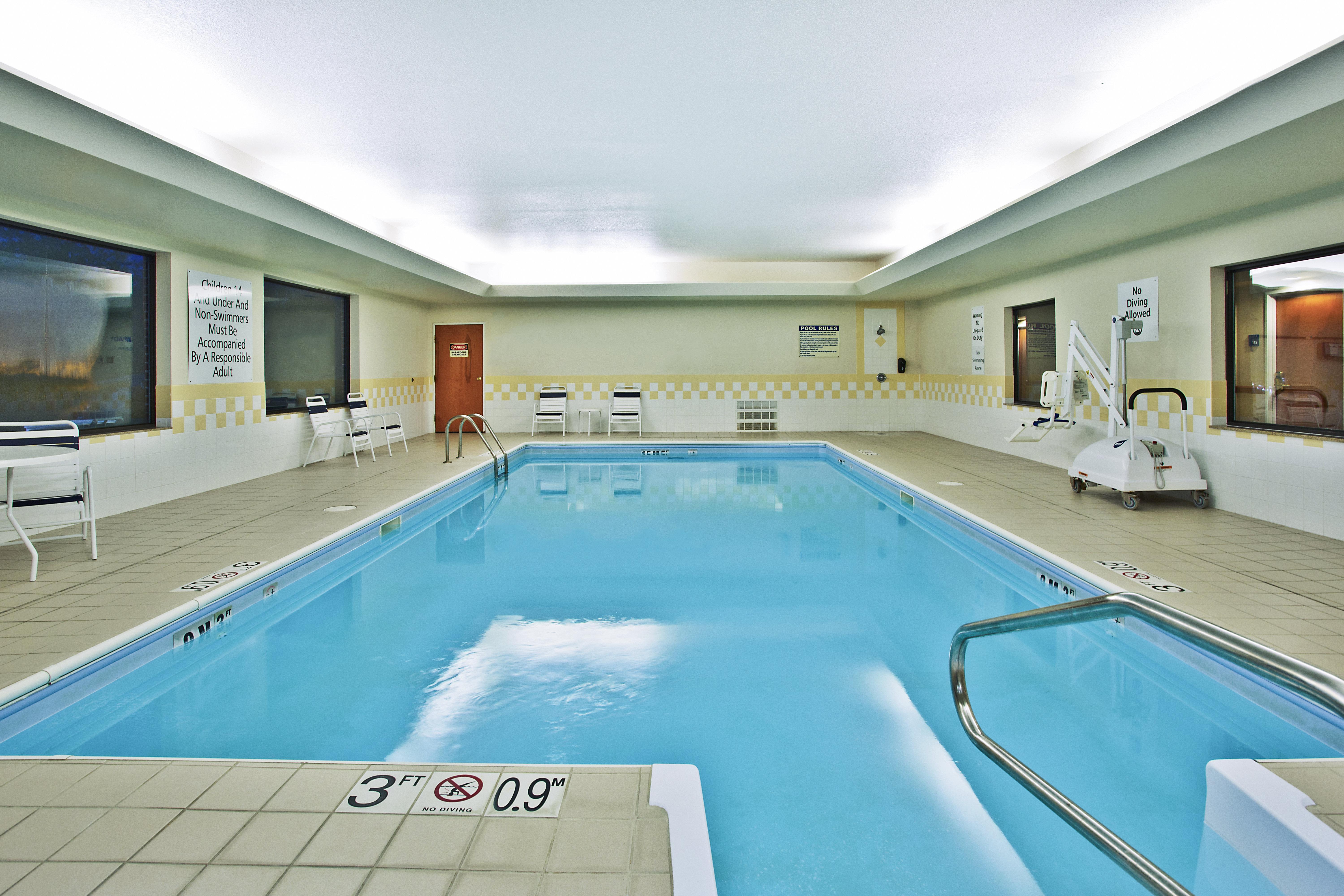 Holiday Inn Express Hotel & Suites Goshen By Ihg Екстериор снимка